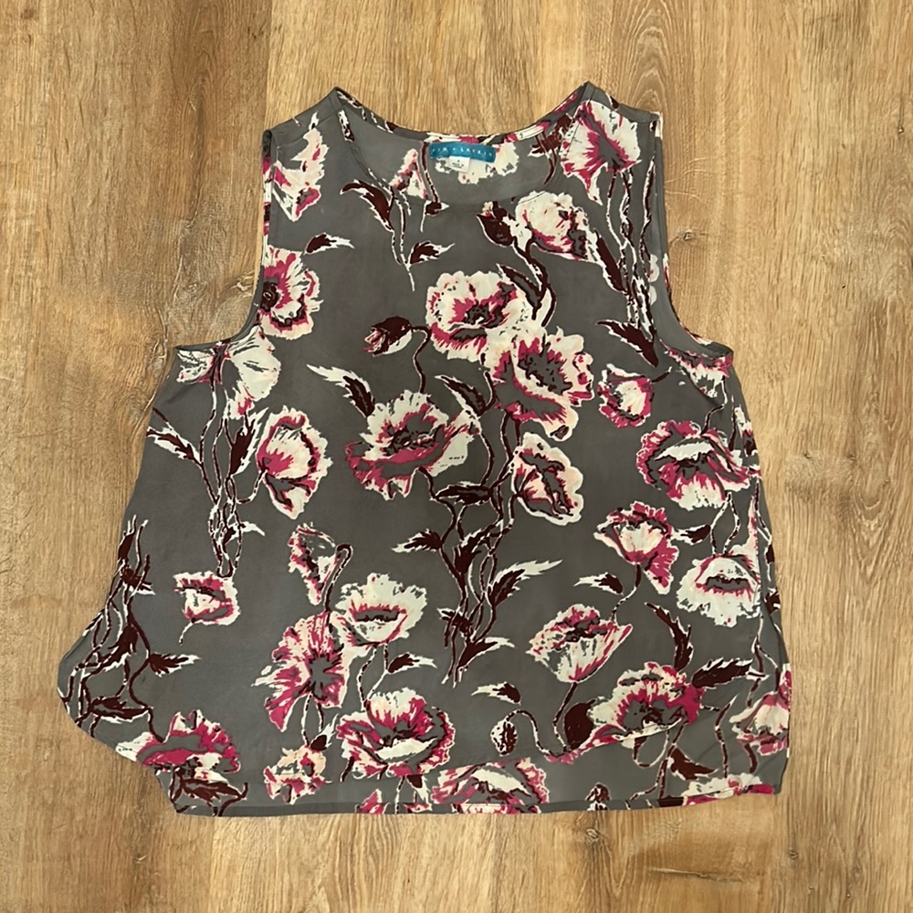 Pim + Larkin grey floral cropped tank top size S